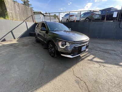 2023 Kia Niro EX Touring