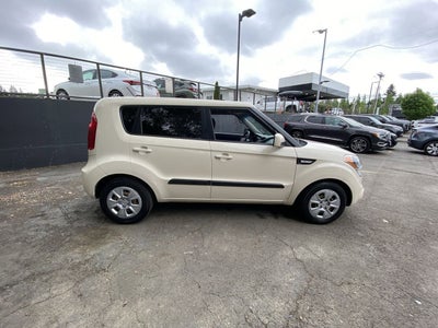 2012 Kia Soul Base