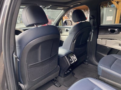 2023 Kia Sorento Plug-In Hybrid SX Prestige