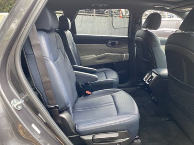 2023 Kia Sorento Plug-In Hybrid SX Prestige