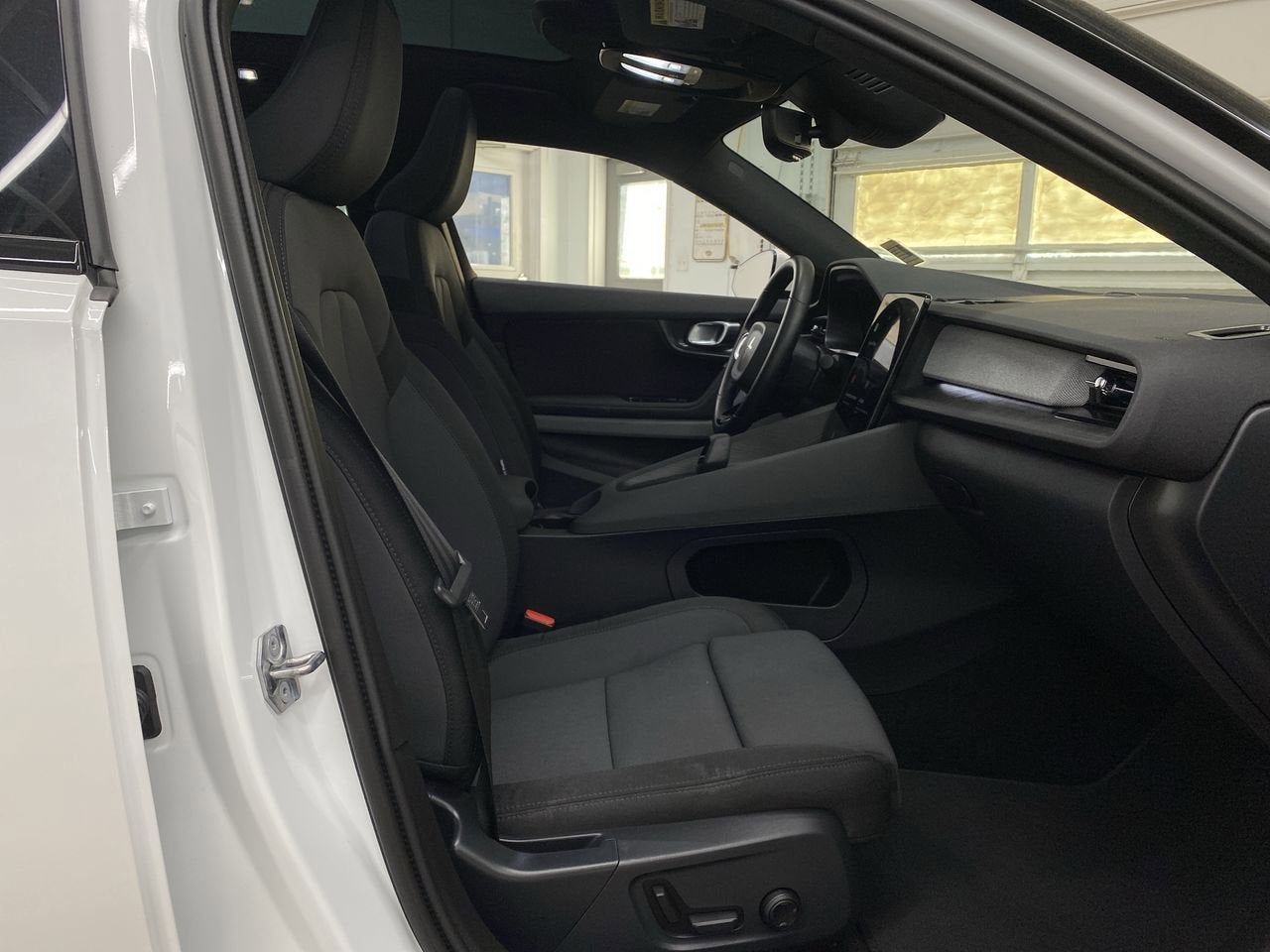 2021 POLESTAR 2 Launch Edition