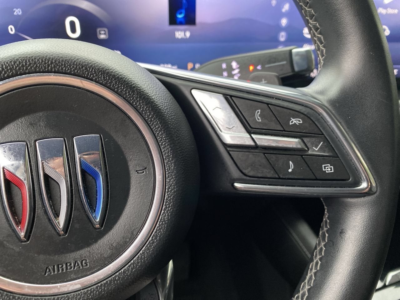 2024 Buick Envision Preferred