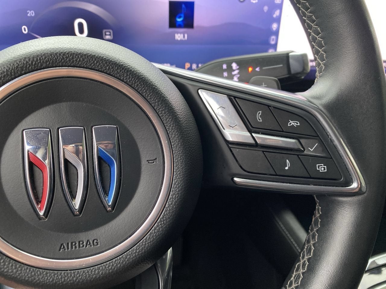 2024 Buick Envision Preferred