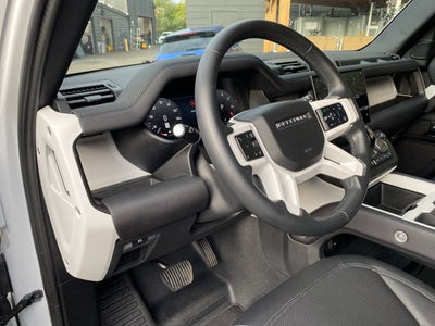 2025 Land Rover Defender S