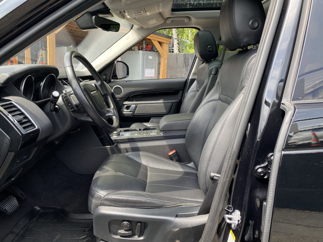 2019 Land Rover Discovery SE