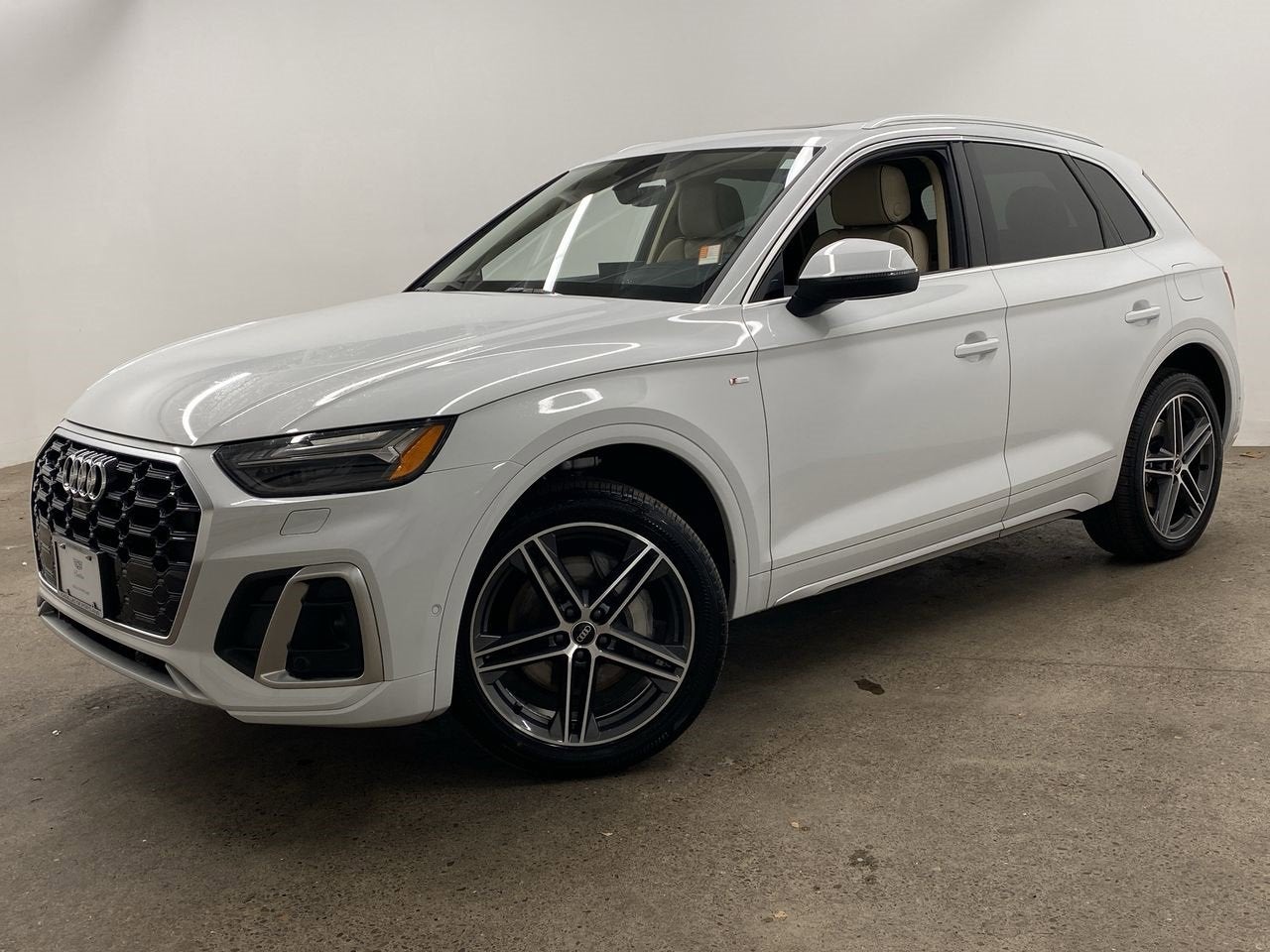 2022 Audi Q5 S line Prestige