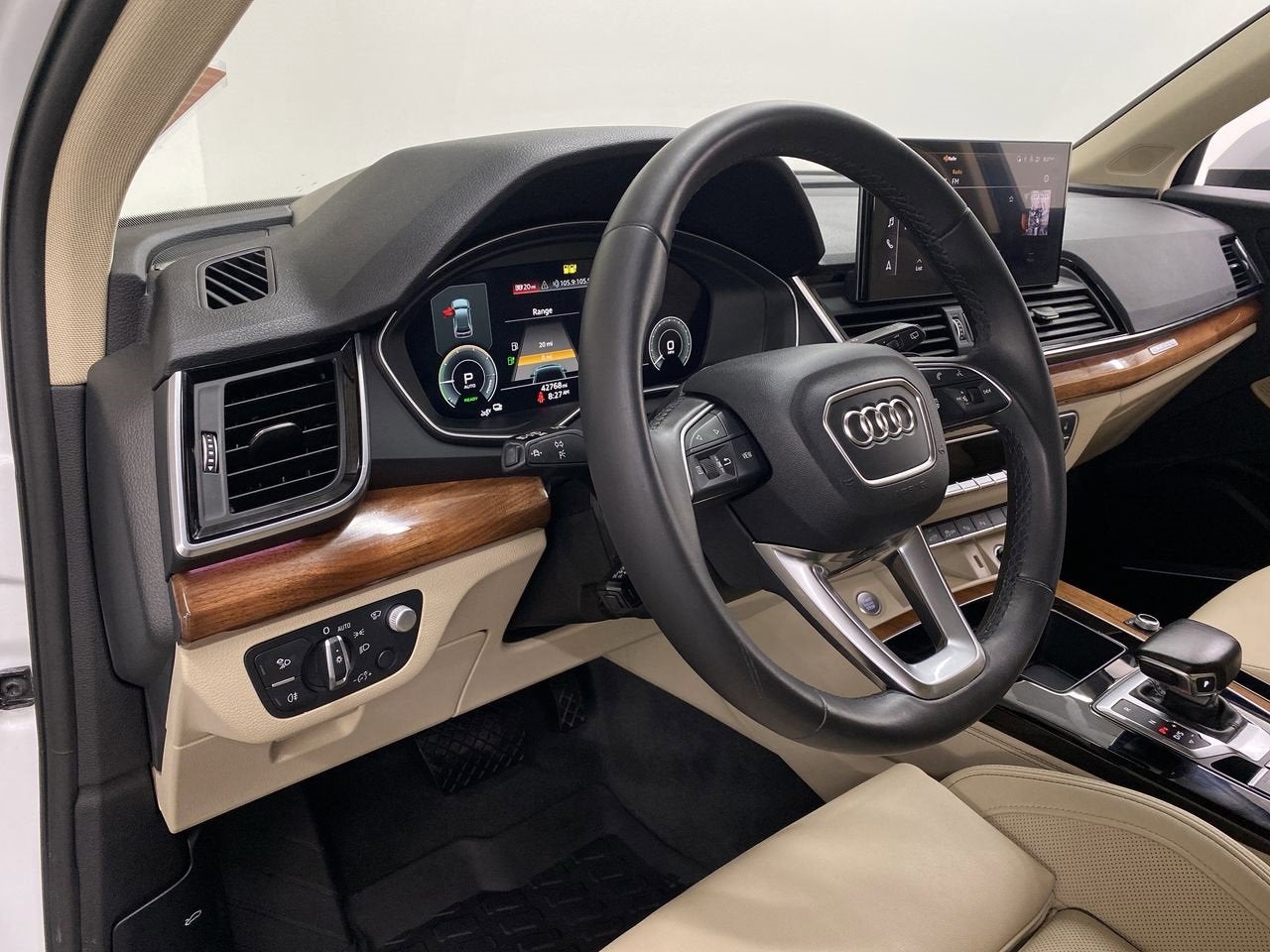 2022 Audi Q5 S line Prestige