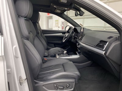 2025 Audi Q5 S line Premium
