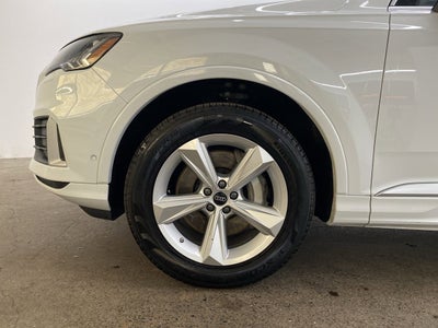 2024 Audi Q7 Premium Plus