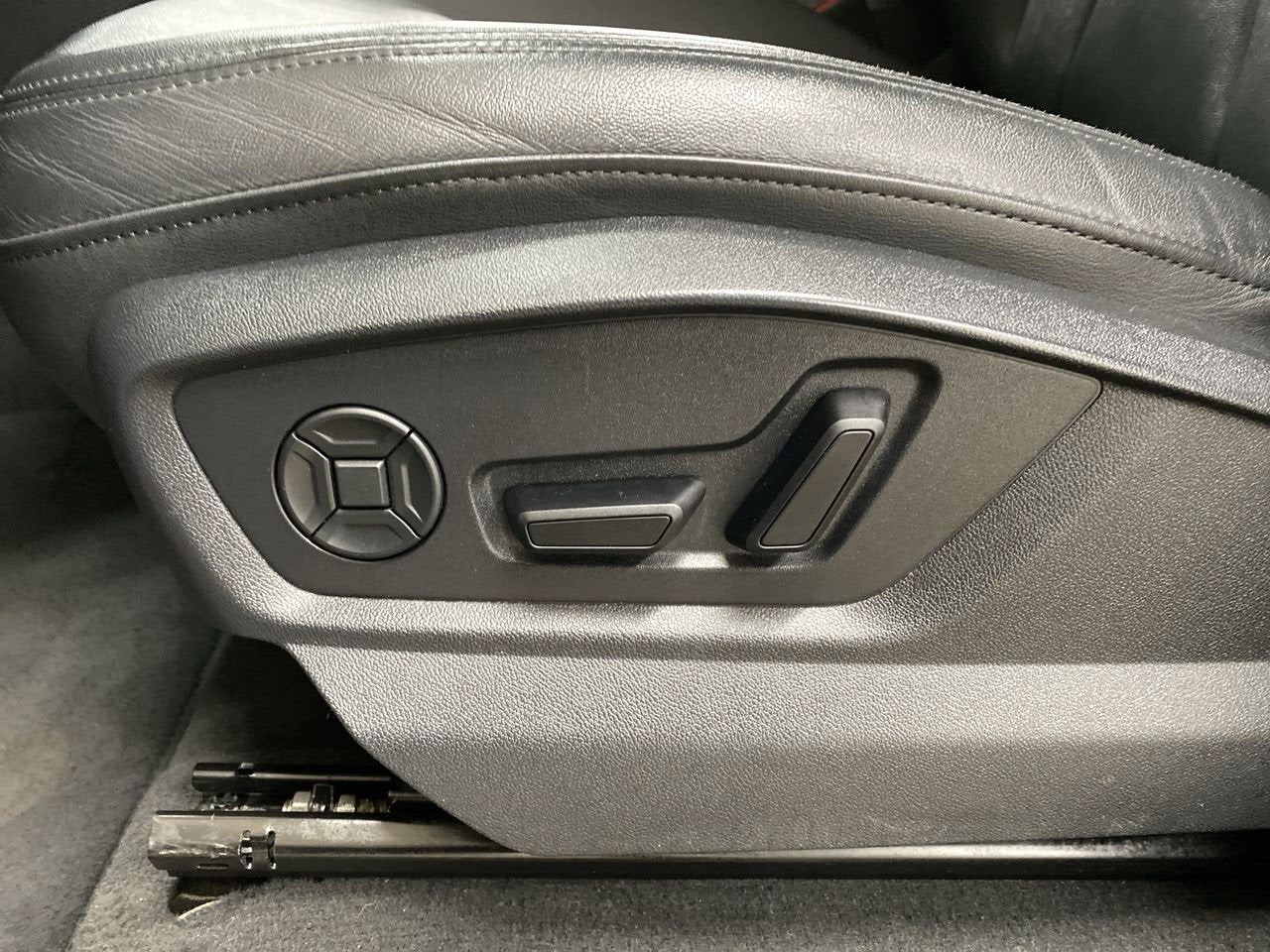 2024 Audi Q7 Premium Plus