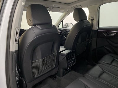2024 Audi Q7 Premium Plus