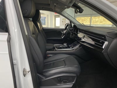 2024 Audi Q7 Premium Plus