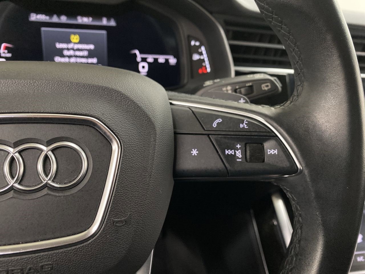 2024 Audi Q7 Premium Plus