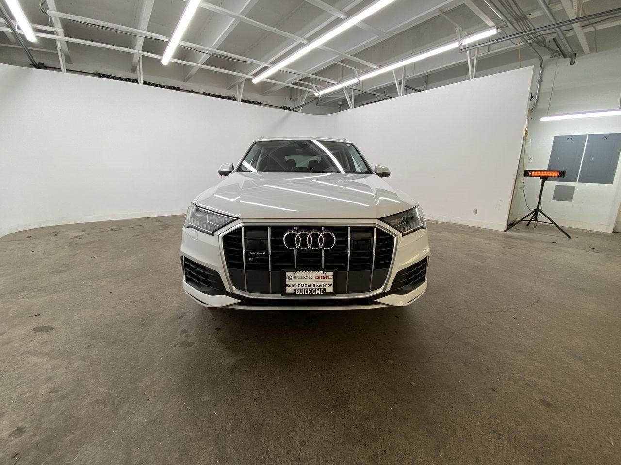 2024 Audi Q7 Premium Plus