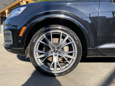 2019 Audi Q7 Prestige