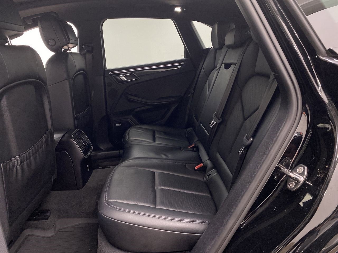 2021 Porsche Macan NA