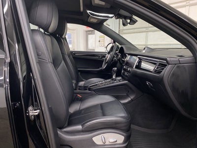 2021 Porsche Macan NA