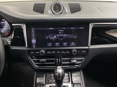 2021 Porsche Macan NA