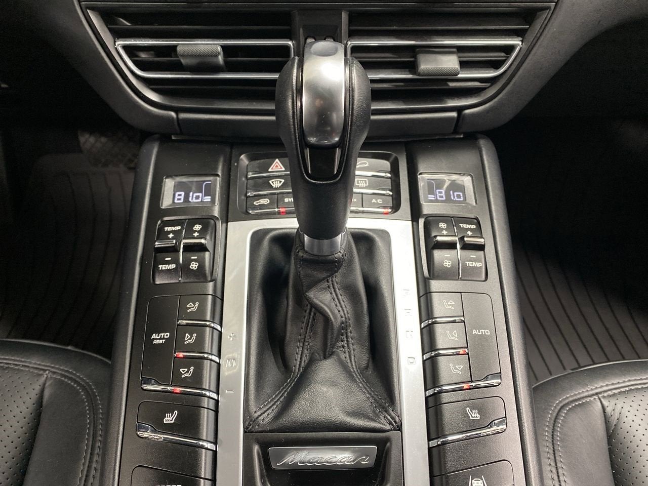 2021 Porsche Macan NA