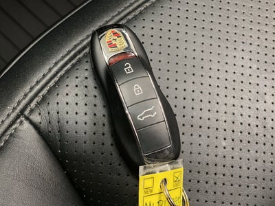 2021 Porsche Macan NA