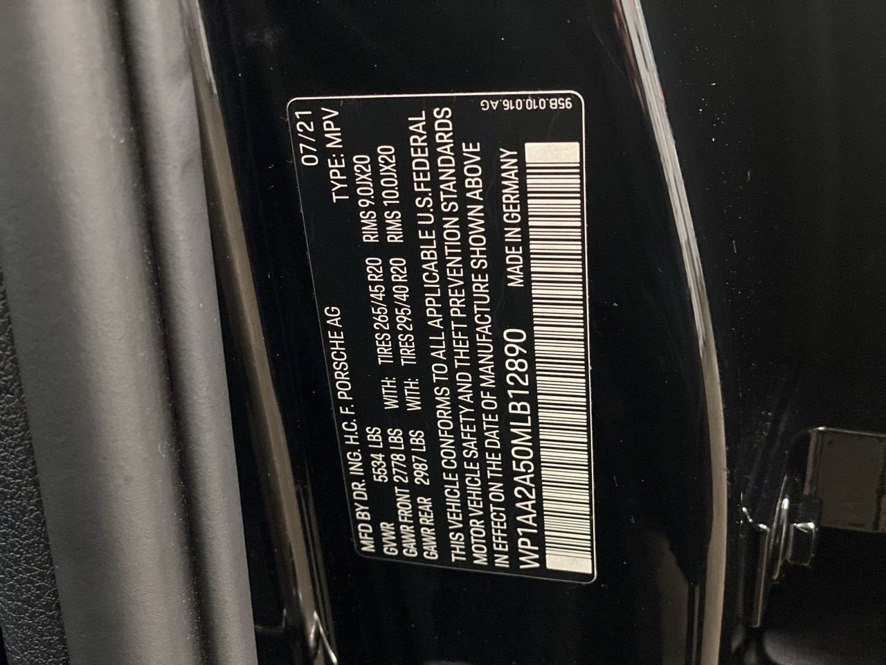 2021 Porsche Macan NA