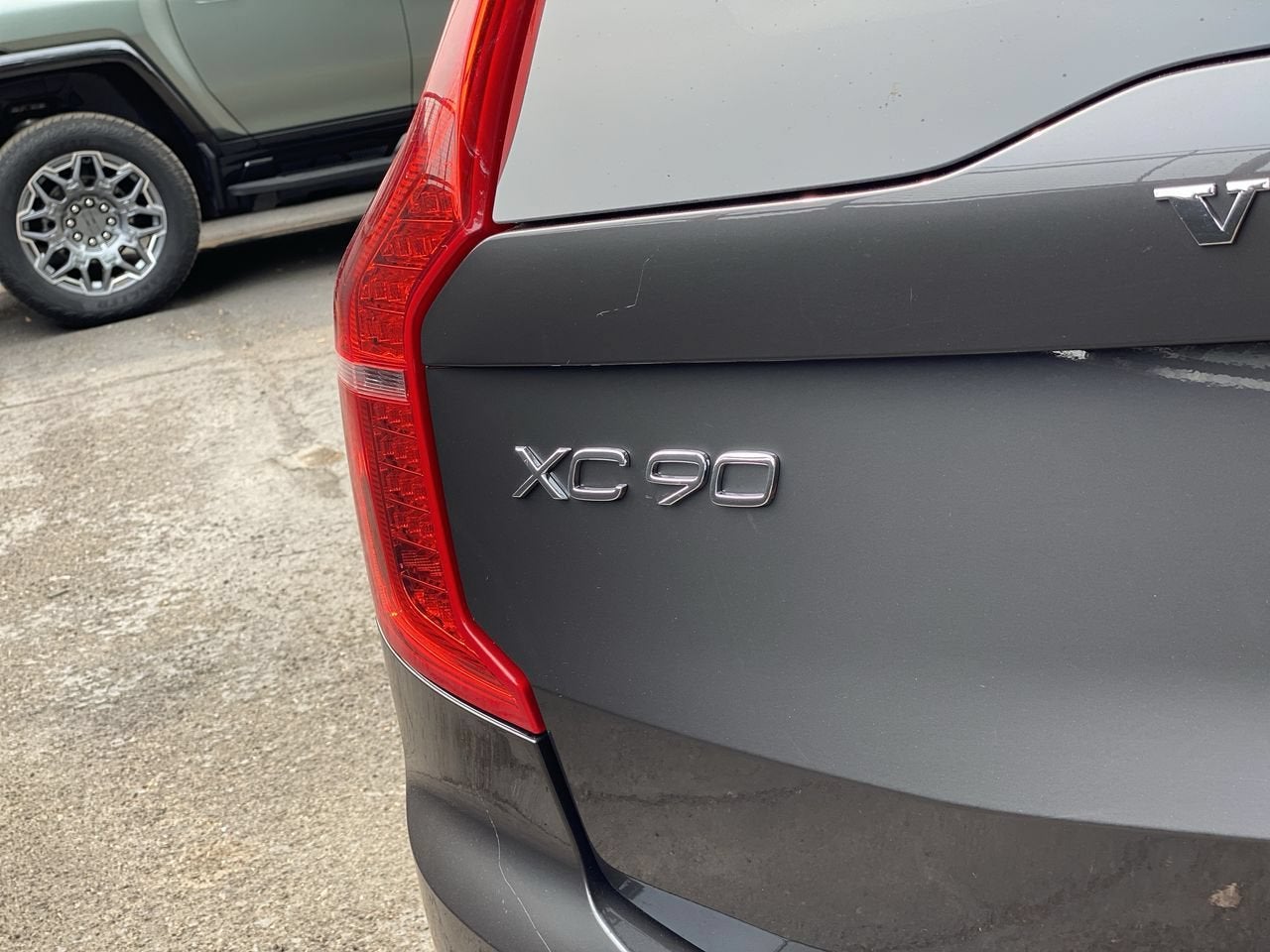2023 Volvo XC90 Plus