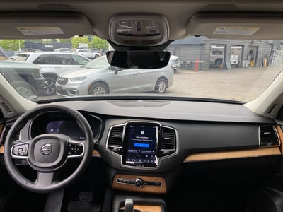 2023 Volvo XC90 Plus