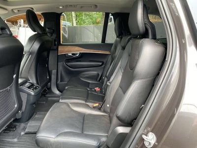 2023 Volvo XC90 Plus