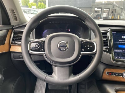 2023 Volvo XC90 Plus