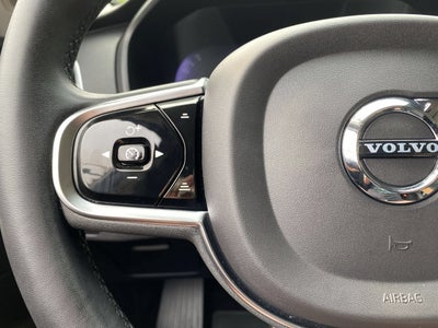 2023 Volvo XC90 Plus