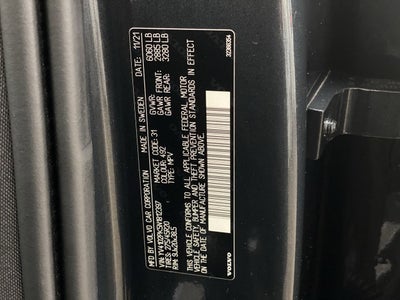 2022 Volvo XC90 Momentum