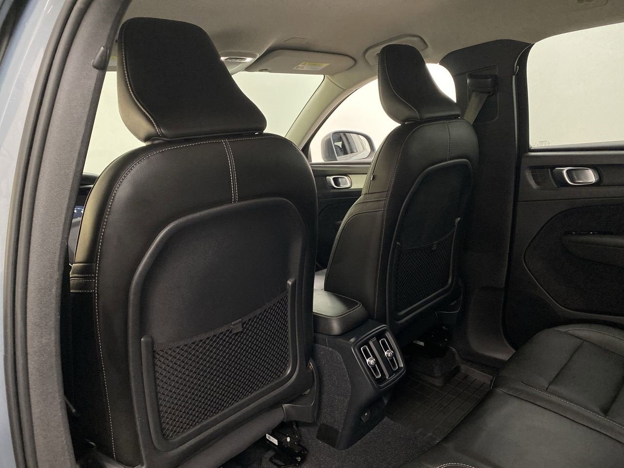 2020 Volvo XC40 Momentum