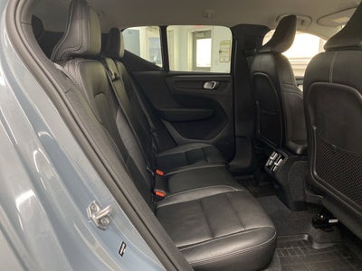 2020 Volvo XC40 Momentum