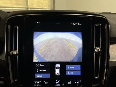 2020 Volvo XC40 Momentum