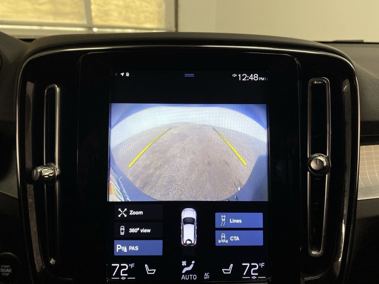 2020 Volvo XC40 Momentum