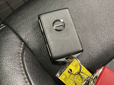 2020 Volvo XC40 Momentum