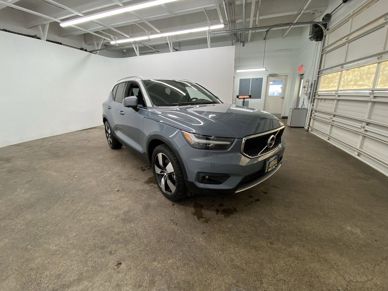 2020 Volvo XC40 Momentum