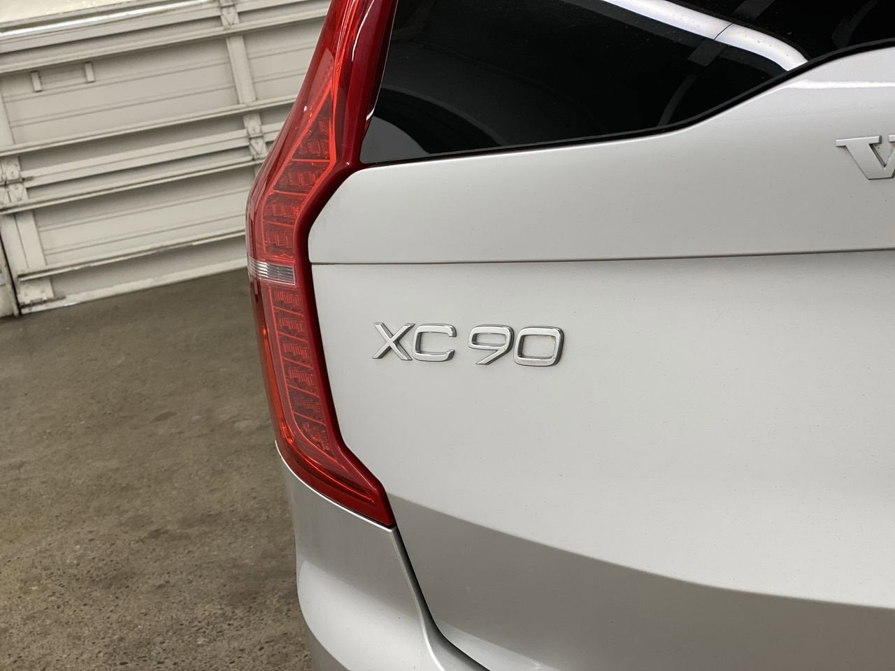 2018 Volvo XC90 Momentum