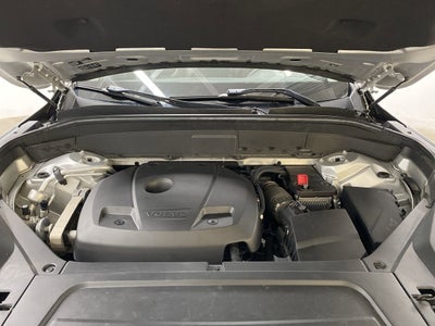 2018 Volvo XC90 Momentum