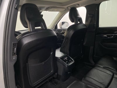 2018 Volvo XC90 Momentum