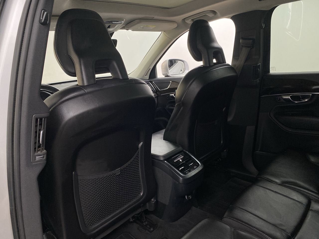 2018 Volvo XC90 Momentum