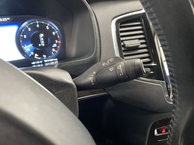2018 Volvo XC90 Momentum