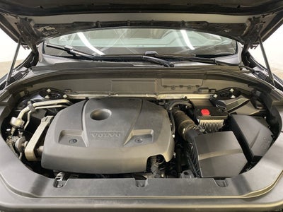 2019 Volvo XC60 R-Design