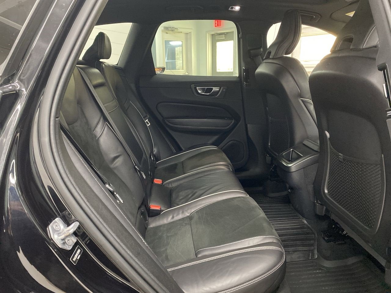 2019 Volvo XC60 R-Design