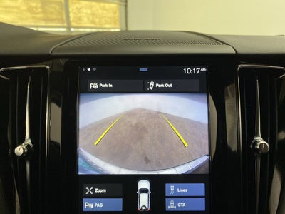 2019 Volvo XC60 R-Design